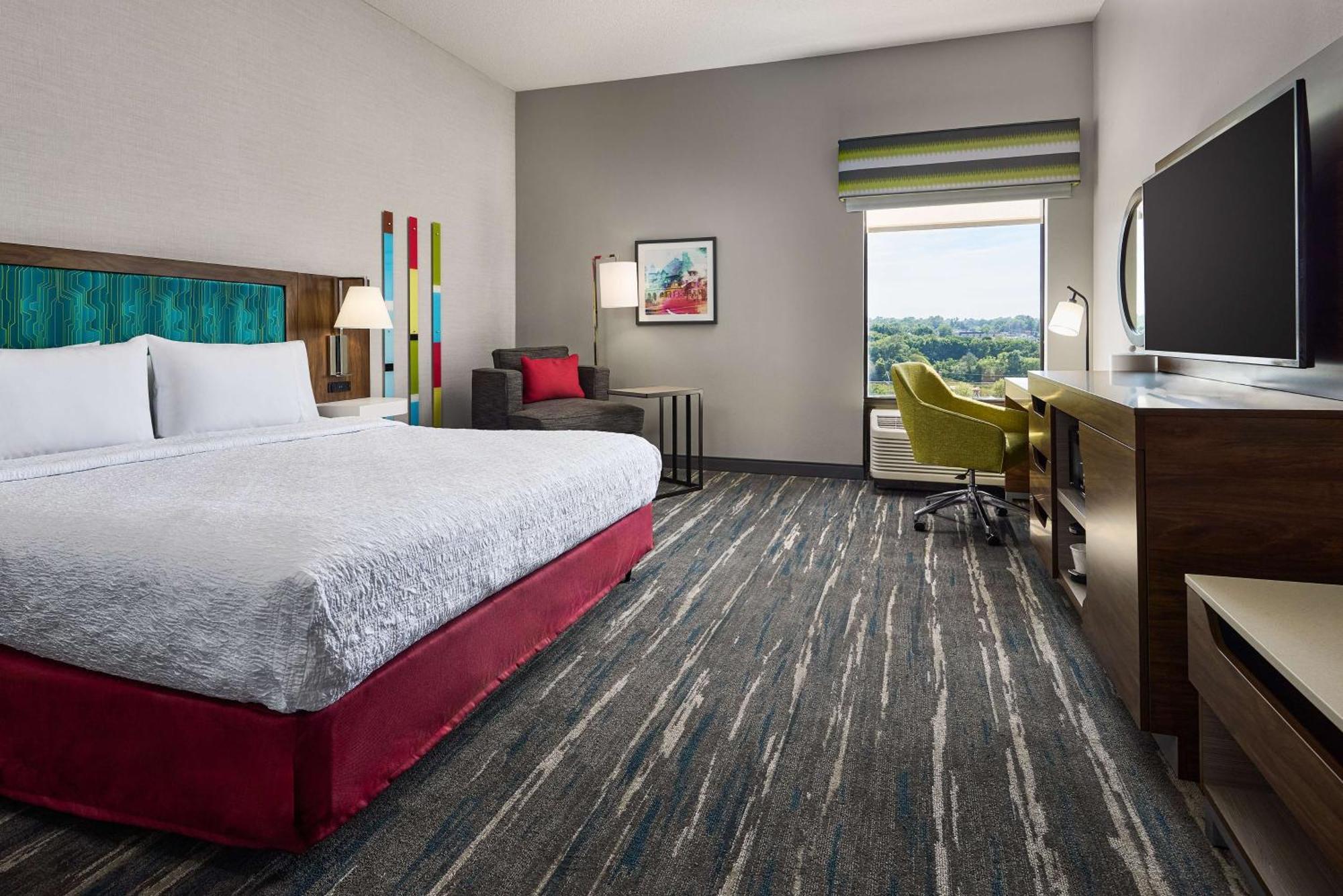 Hampton Inn Massillon Экстерьер фото